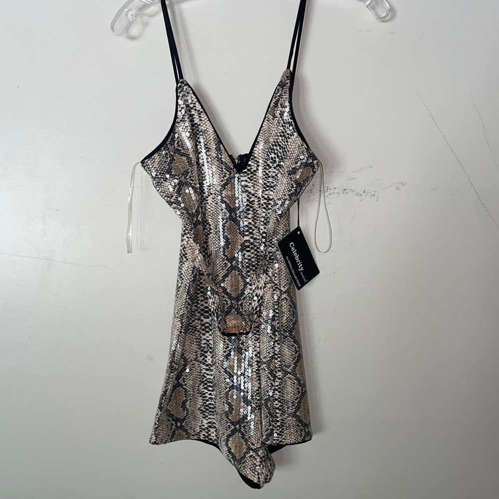 New with tags belted sequin